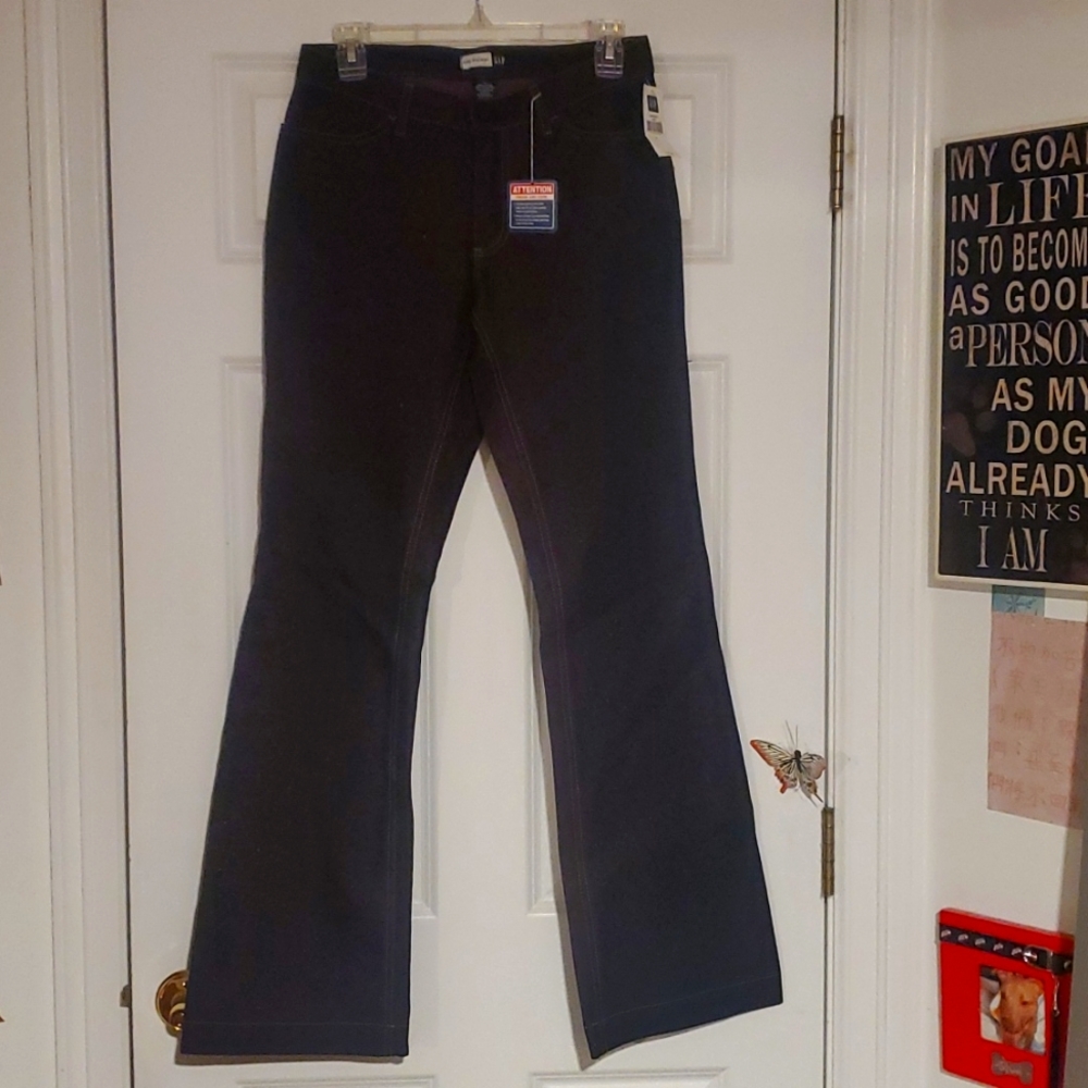 GAP Size 4 Dark Purple